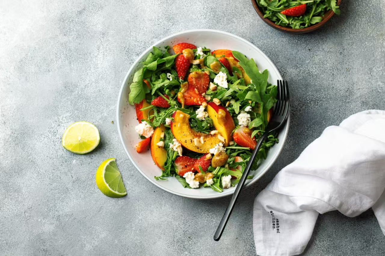 High-Protein, Low-Calorie Lunch Recipes - Cottage Cheese & Veggie Power Bowl
