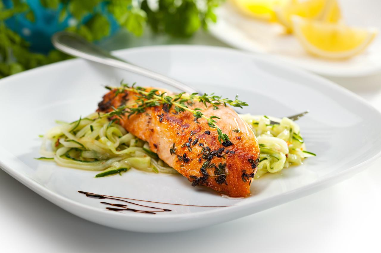 Low-Carb Dinner Recipes for Weight Loss - Garlic Butter Salmon with Zucchini Noodles